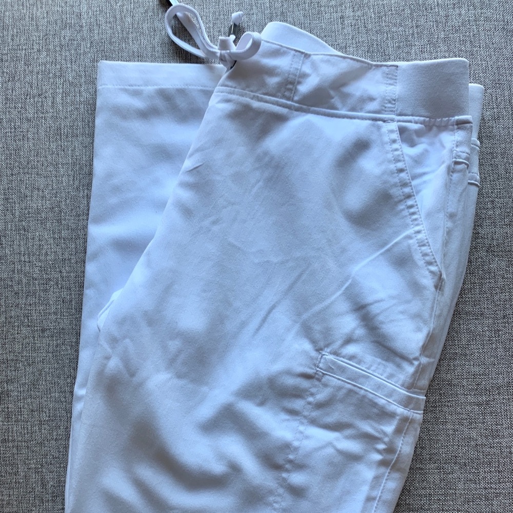 Grey’s Anatomy scrub bottoms - Medium Petite